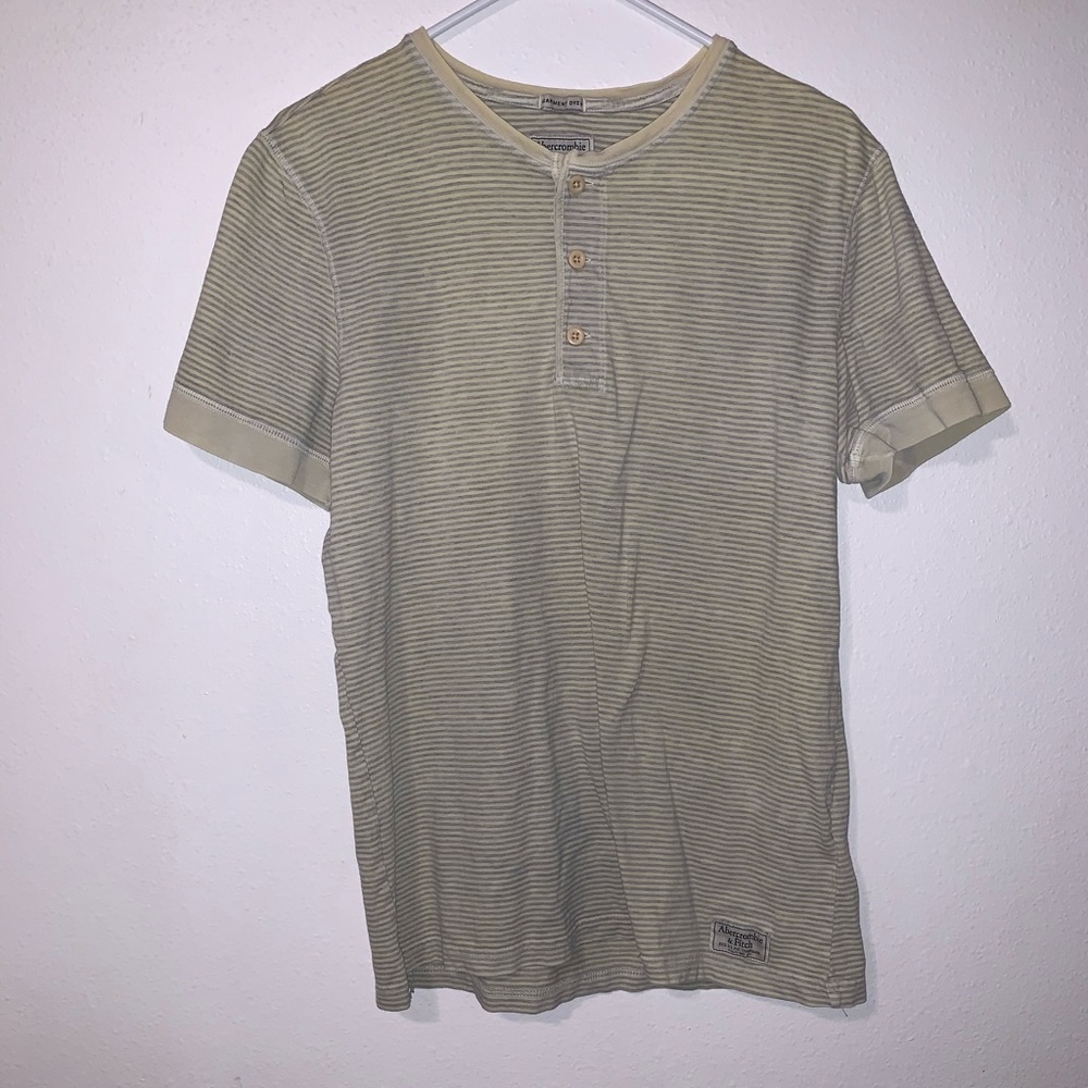 ‼️ ABERCROMBIE & FITCH TSHIRT ‼️